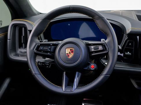 Certified 2025 Porsche Cayenne Turbo GT AWD/4WD image 12