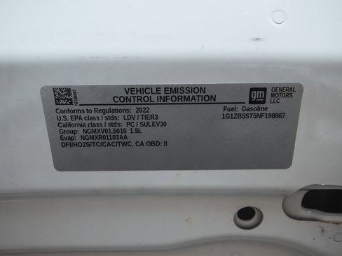 Used 2022 Chevrolet Malibu LS image 29