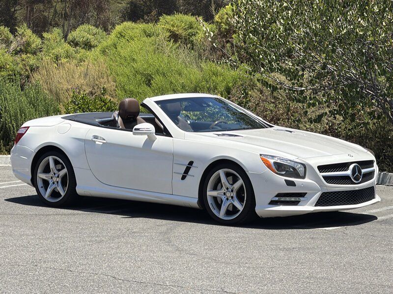 Used 2015 Mercedes-Benz SL 400 w/ Premium I Package image 8