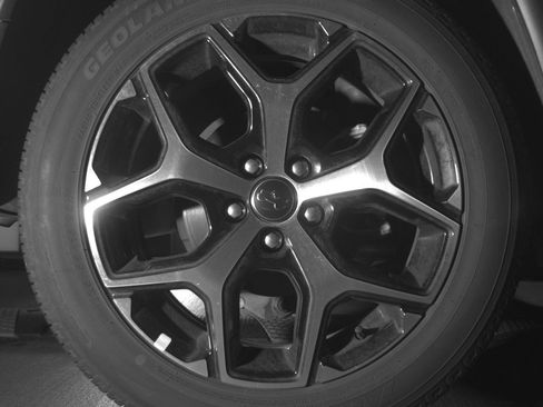 Used 2025 Jeep Compass Limited image 15