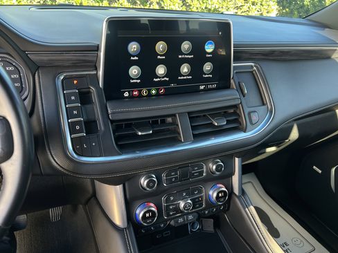 Used 2021 GMC Yukon SLT image 21