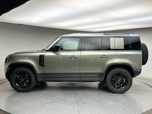 Certified 2025 Land Rover Defender 110 S AWD/4WD image 2