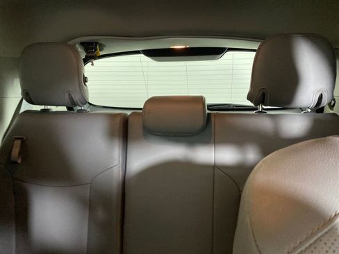 Certified 2024 Toyota Sienna Limited image 29