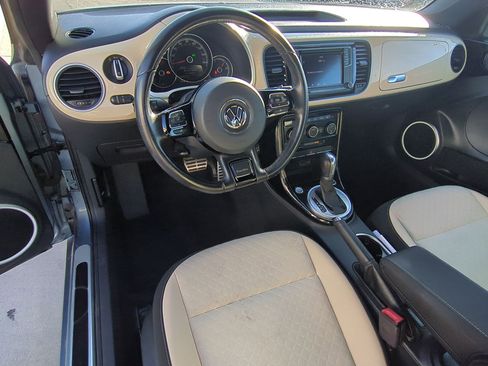 Used 2019 Volkswagen Beetle 2.0T S image 16