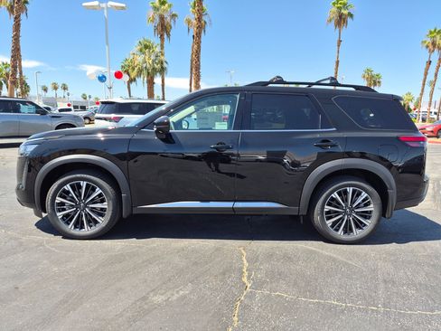 New 2026 Nissan Pathfinder Platinum w/ Accent Package AWD/4WD image 3