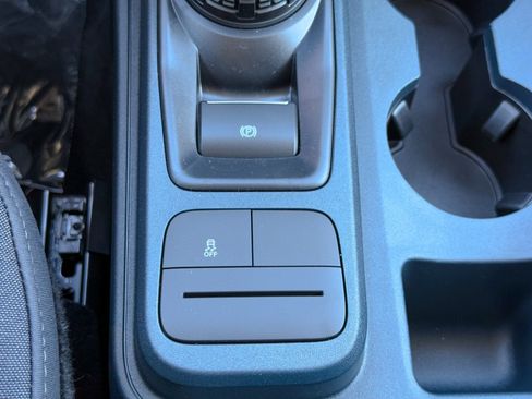 New 2026 Ford Maverick XL image 26