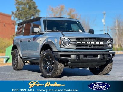 New 2025 Ford Bronco Big Bend w/ Black Diamond Package