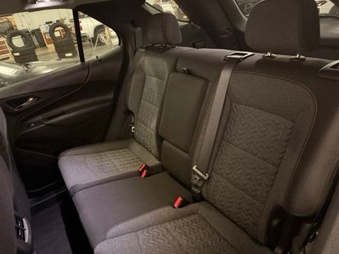 Used 2023 Chevrolet Equinox LT AWD/4WD image 21