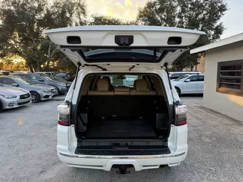 Used 2015 Toyota 4Runner Limited image 20
