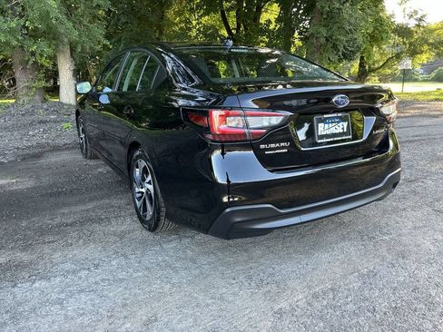 Used 2025 Subaru Legacy Premium AWD/4WD image 6