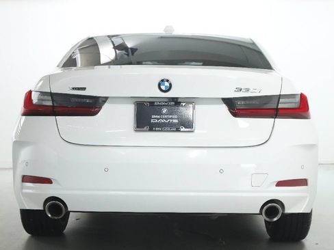 Used 2023 BMW 330i xDrive Sedan w/ Premium Package AWD/4WD image 42