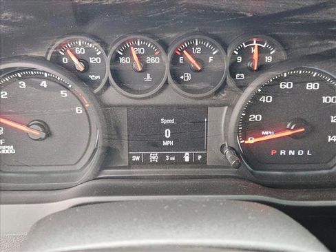 New 2026 Chevrolet Silverado 1500 Custom Trail Boss w/ LPO, Dark Essentials Package image 11