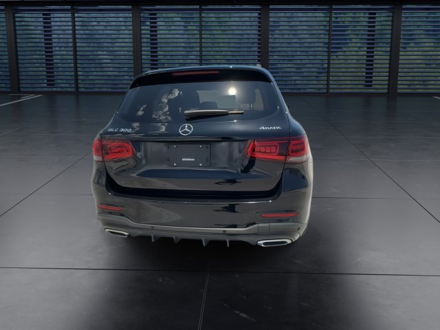 Used 2022 Mercedes-Benz GLC 300 4MATIC image 7