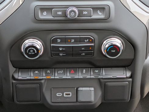 Used 2025 GMC Sierra 1500 Pro w/ Graphite Edition RWD image 20
