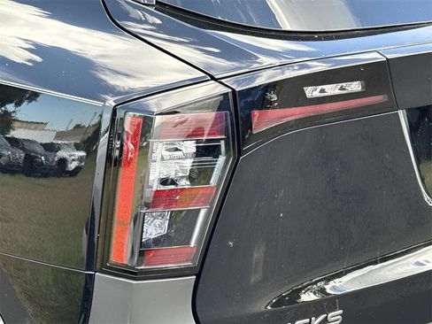 New 2026 Nissan Kicks SR image 38