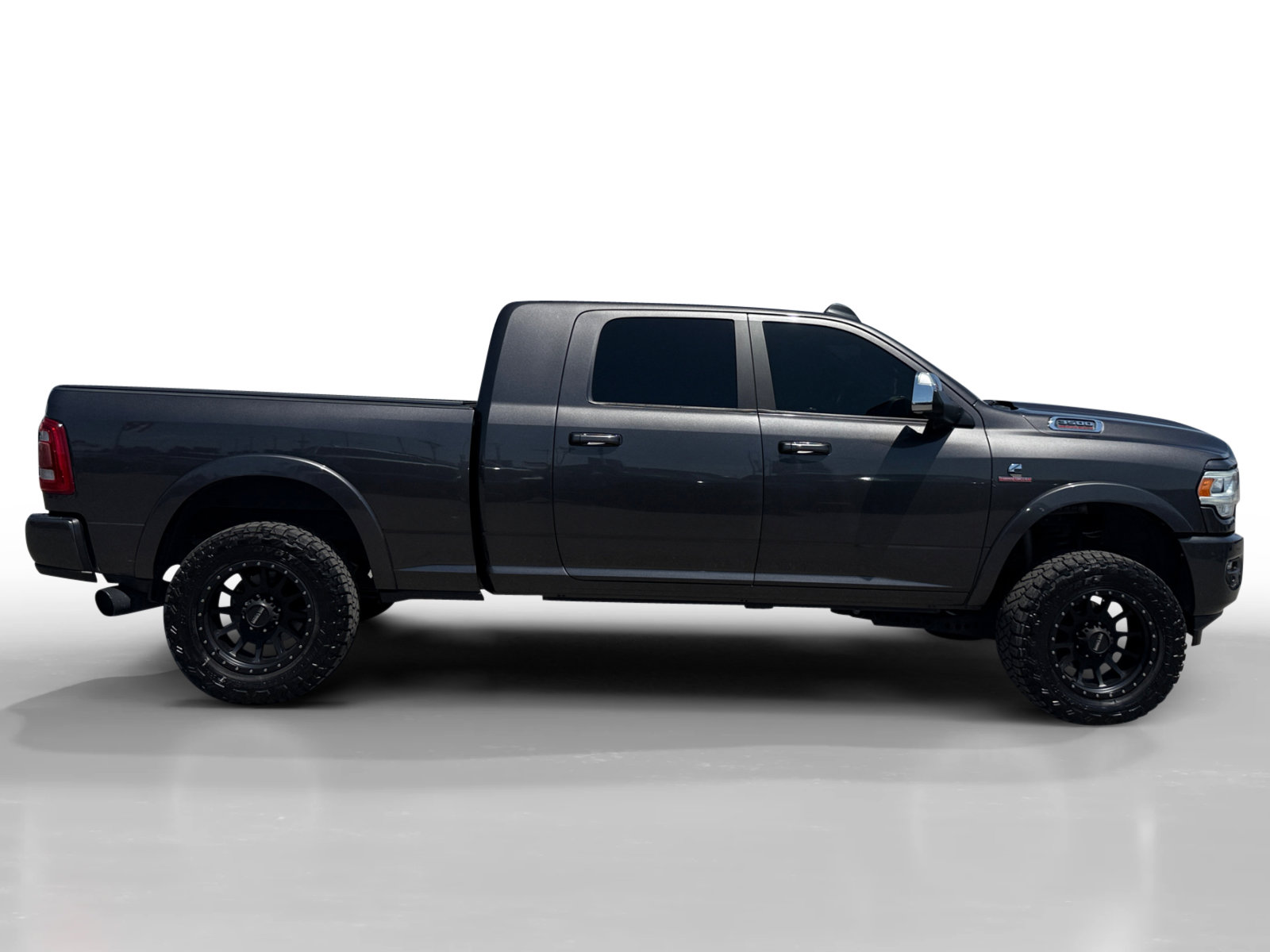 Used 2019 RAM 3500 Laramie AWD/4WD image 6