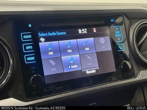 Used 2019 Toyota Tacoma TRD Sport w/ Technology Package image 20