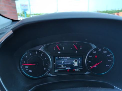 Used 2024 Chevrolet Equinox LT w/ LPO, Cargo Package FWD image 15