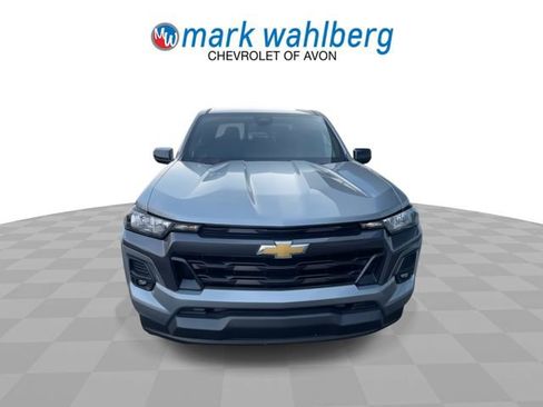 Used 2024 Chevrolet Colorado LT w/ LT Convenience Package image 3