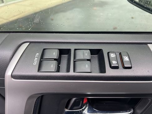 Certified 2017 Toyota 4Runner Limited image 18