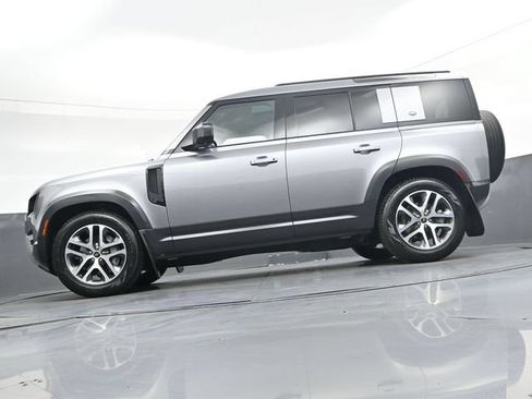 Used 2020 Land Rover Defender 110 SE AWD/4WD image 42