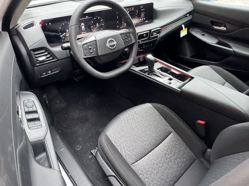 New 2026 Nissan Sentra SV w/ SV Convenience Package FWD image 19