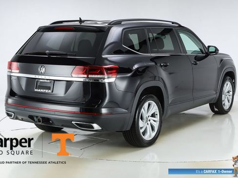 Used 2022 Volkswagen Atlas SE w/ Panoramic Sunroof Package FWD image 9