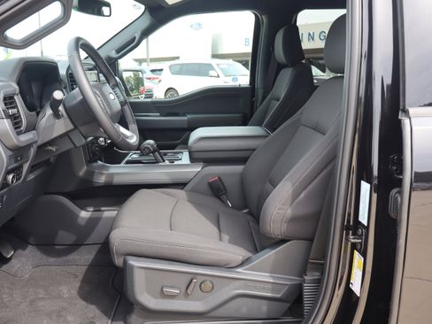Used 2025 Ford F150 XLT w/ Equipment Group 302A MID AWD/4WD image 10