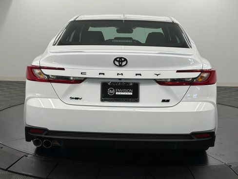 Used 2026 Toyota Camry SE w/ Convenience Package FWD image 11
