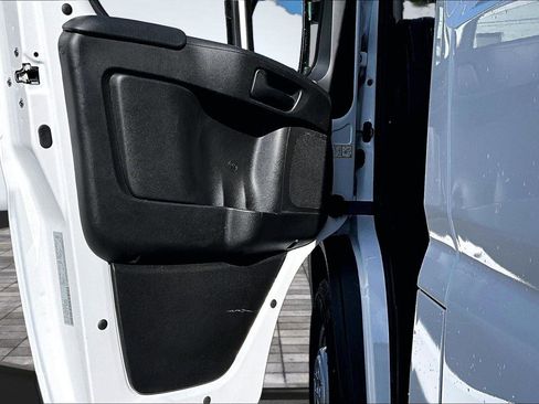 Used 2025 RAM ProMaster 1500 w/ Safety Group FWD image 23