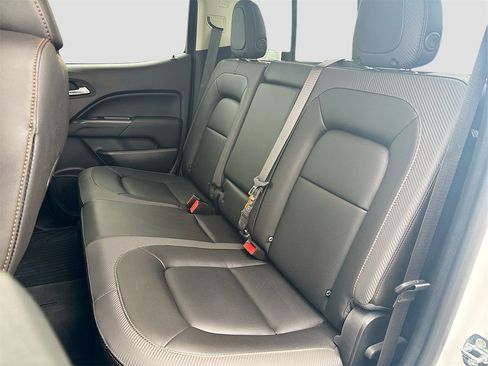 Used 2022 GMC Canyon AT4 w/ Trailering Package image 23