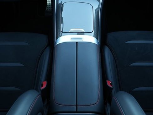 Certified 2025 Mercedes-Benz GLC 43 AMG 4MATIC image 31