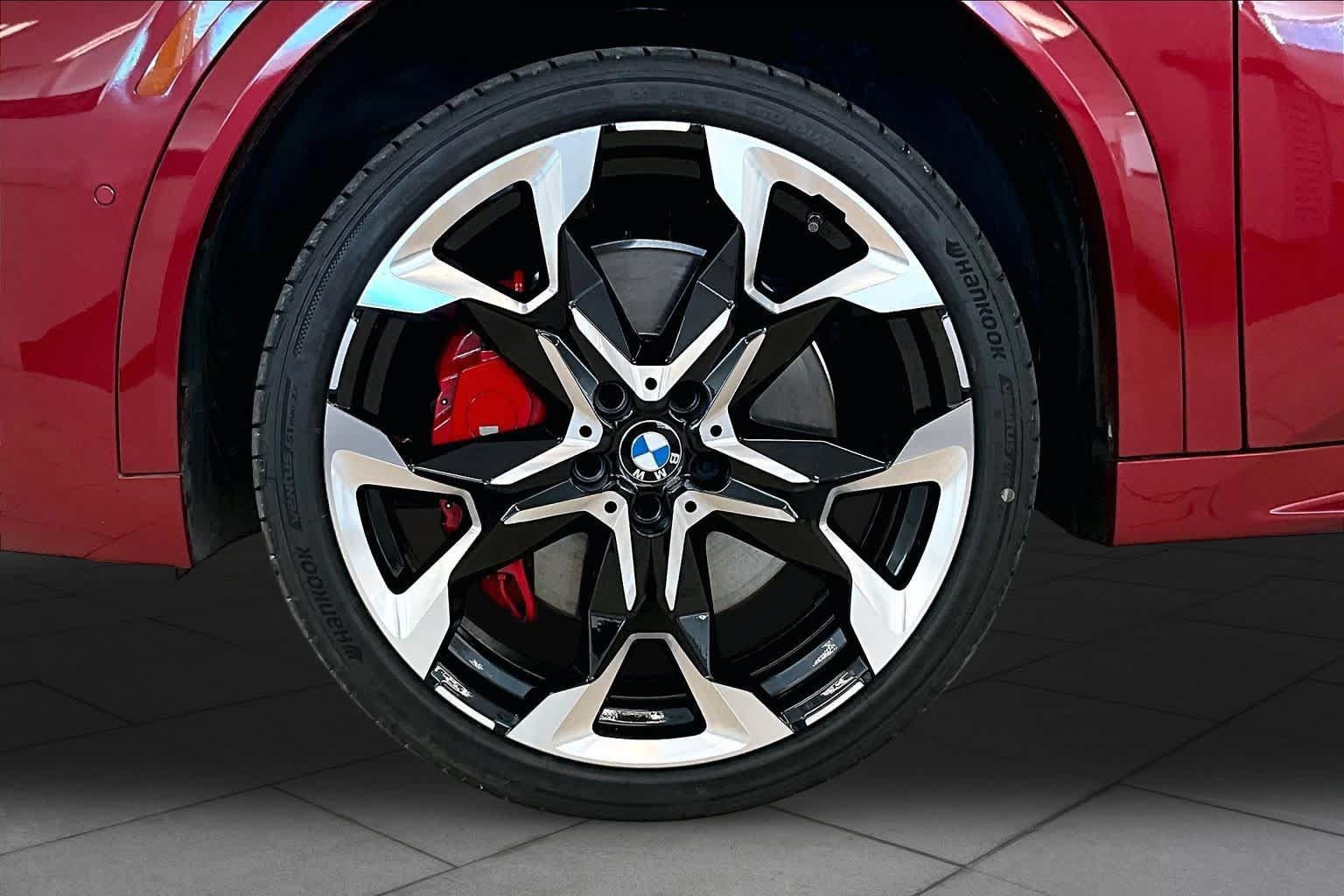 Used 2025 BMW X2 xDrive28i w/ Premium Package AWD/4WD image 10