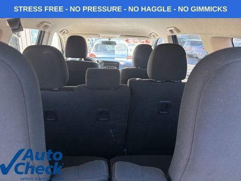 Used 2014 Mitsubishi Outlander ES image 27