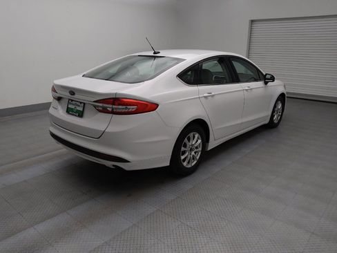 Used 2017 Ford Fusion S image 9
