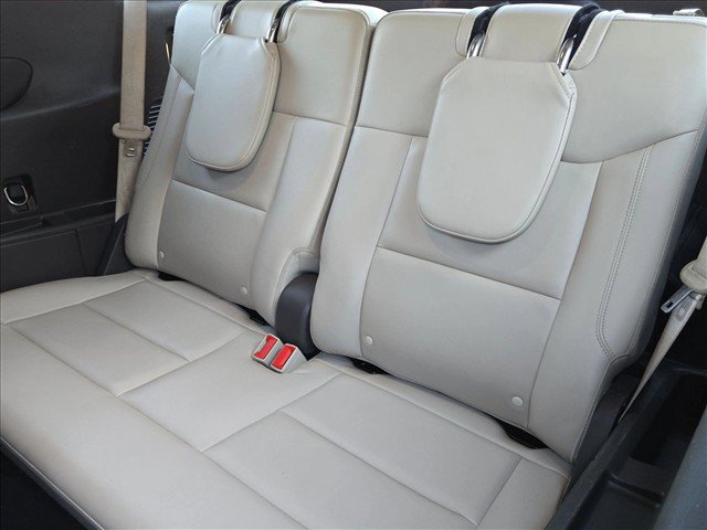 Used 2020 Ford Explorer Platinum w/ Premium Technology Package AWD/4WD image 19