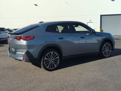 Used 2026 BMW X2 xDrive28i w/ Technology Package AWD/4WD image 6