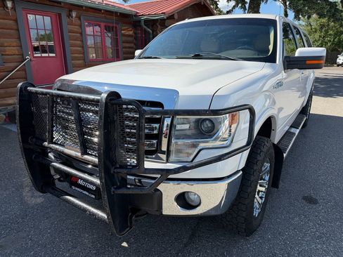 Used 2014 Ford F150 Lariat w/ Equipment Group 502A Luxury AWD/4WD image 2