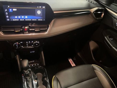Used 2026 Chevrolet TrailBlazer ACTIV w/ Convenience Package FWD image 5