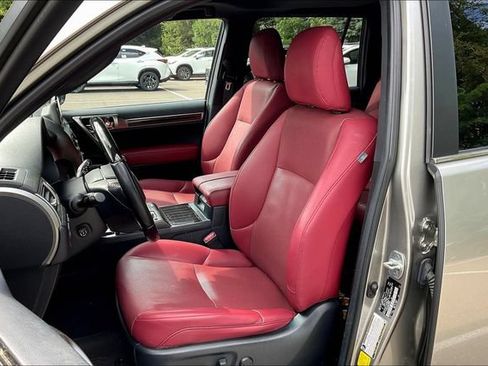 Used 2023 Lexus GX 460 Premium w/ Premium Package AWD/4WD image 2