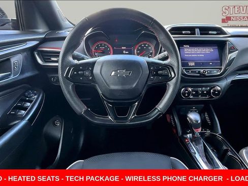 Used 2023 Chevrolet TrailBlazer RS w/ Sun and Liftgate Package AWD/4WD image 8