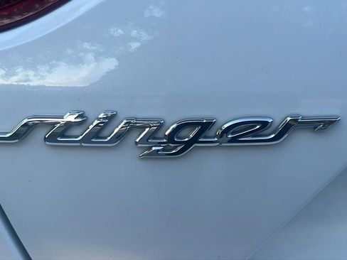 Used 2018 Kia Stinger RWD image 29