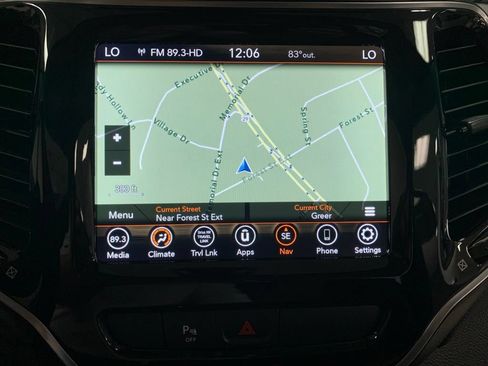 Certified 2020 Jeep Cherokee Limited AWD/4WD image 17