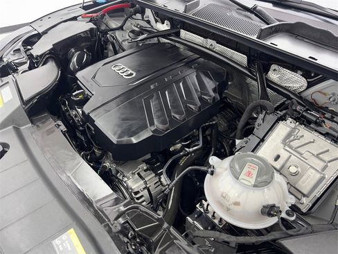 Used 2023 Audi Q5 2.0T Premium w/ Convenience Package image 77