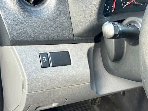 Used 2021 Nissan NV200 S w/ Sliding Door Glass Package image 11