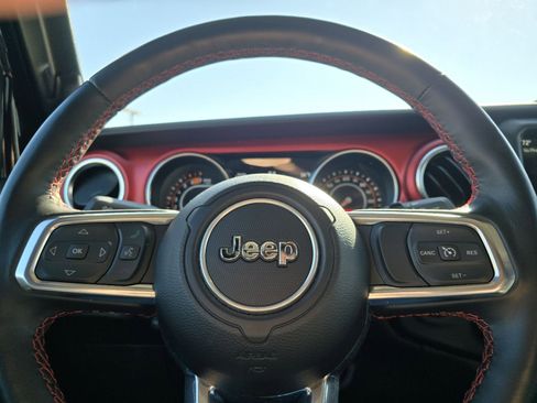 Used 2023 Jeep Wrangler Unlimited Rubicon w/ Xtreme 35 Tire Package image 24