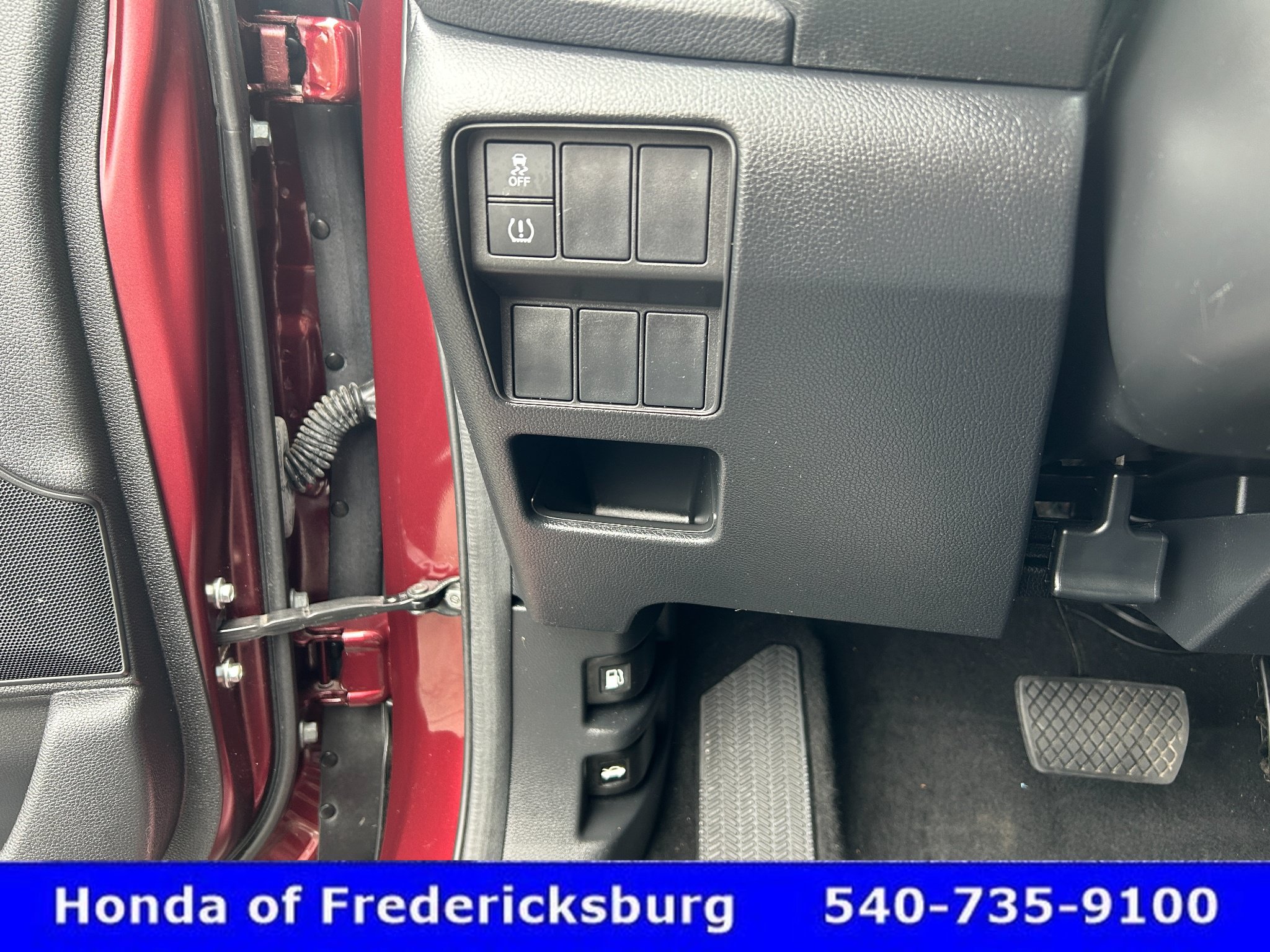 Certified 2019 Honda CR-V LX image 26