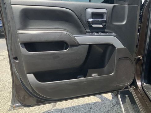 Used 2018 Chevrolet Silverado 1500 LT w/ All Star Edition image 13