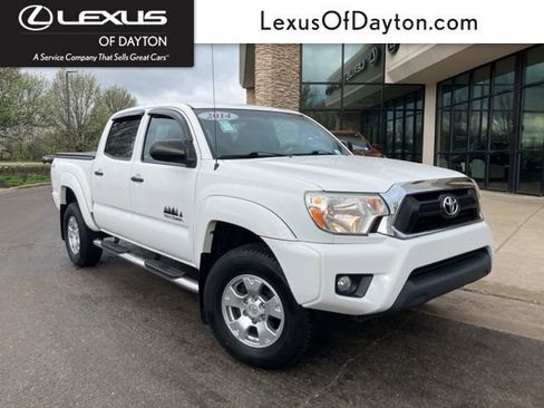 Used 2014 Toyota Tacoma 4x4 Double Cab w/ SR5 Package image 1