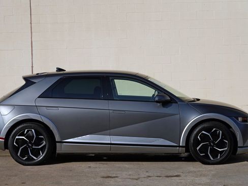 Used 2022 Hyundai Ioniq 5 Limited RWD image 50